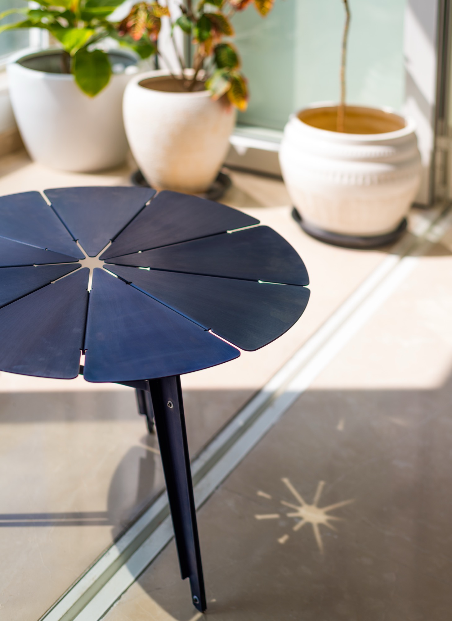 Lilypad table — Furniture by Studio Pomegranate