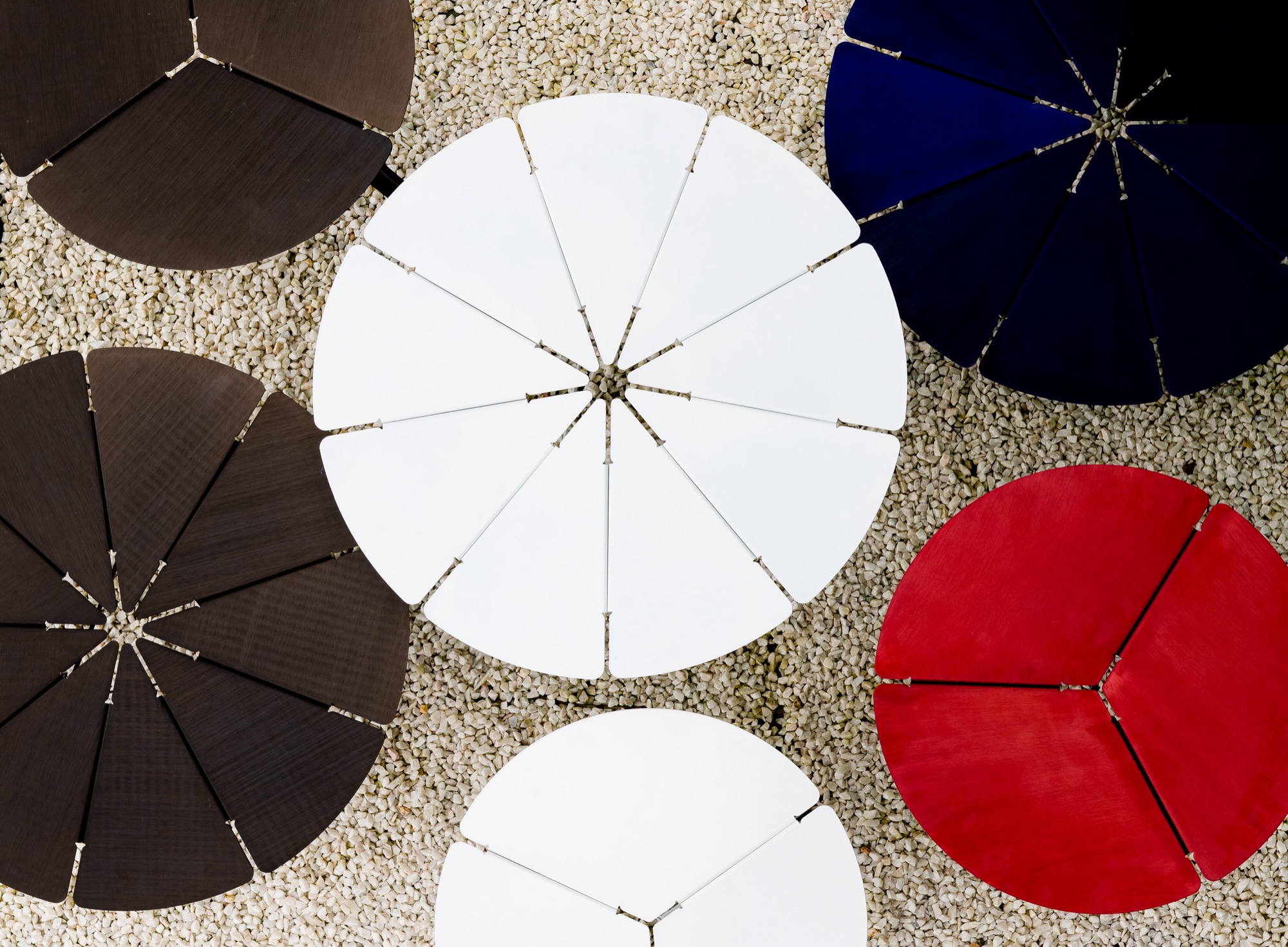 Lilypad table — Furniture by Studio Pomegranate