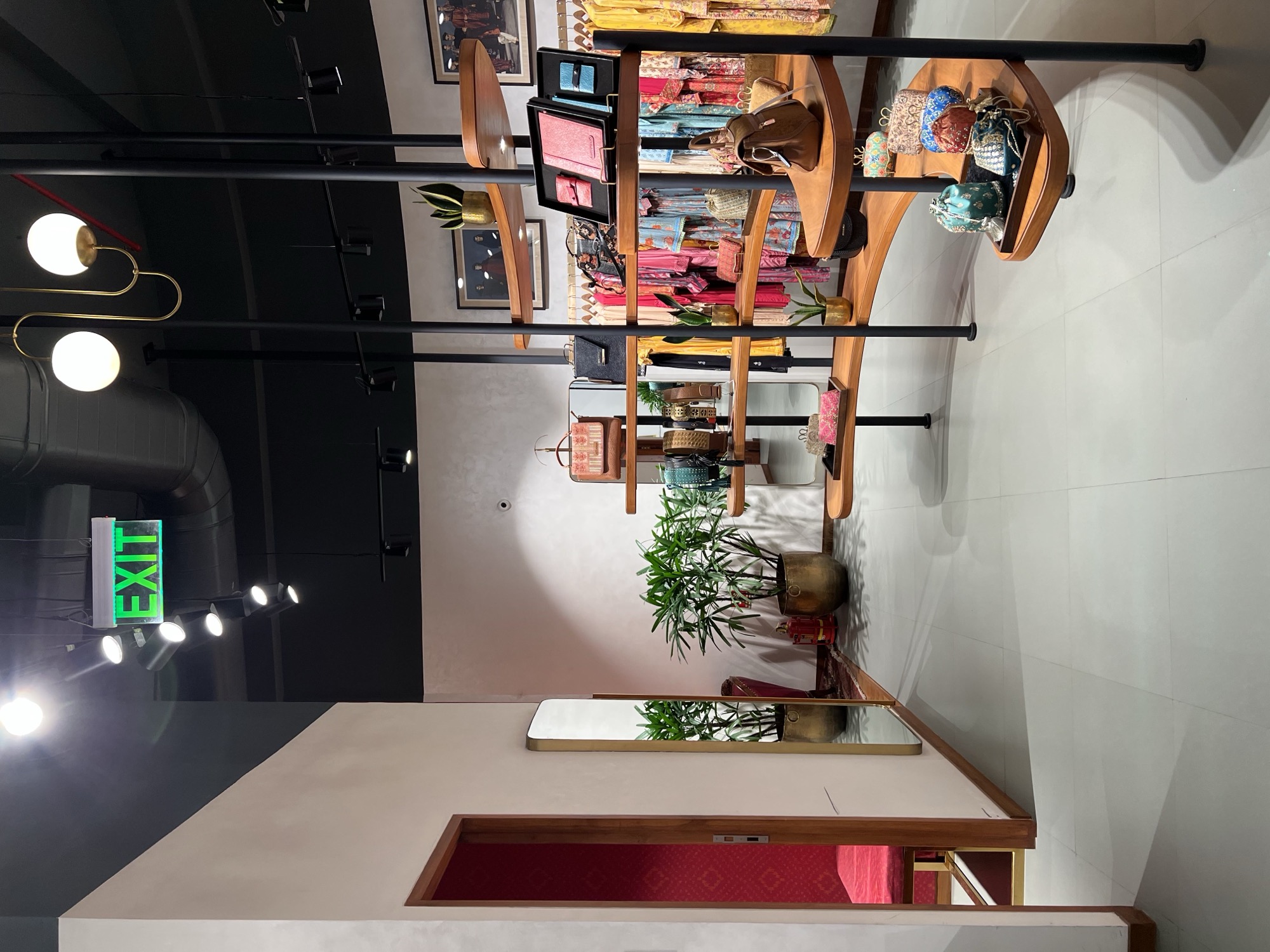 Ritu Kumar Store, BKC — Retail by Studio Pomegranate