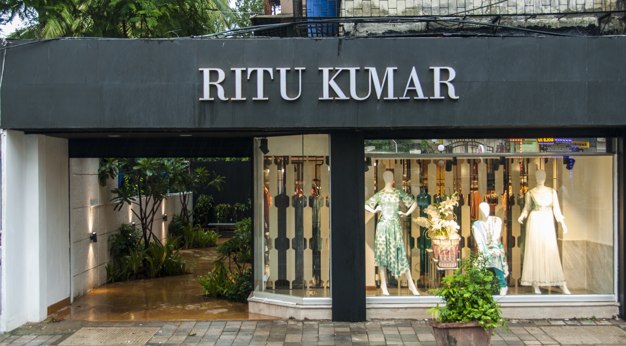Ritu Kumar Store, Juhu — Retail by Studio Pomegranate