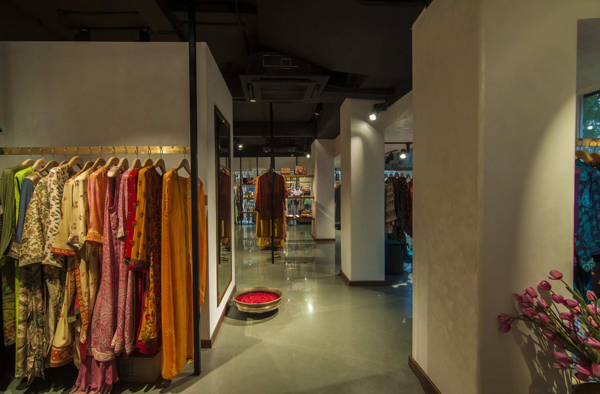 Ritu Kumar Store, Juhu — Retail by Studio Pomegranate