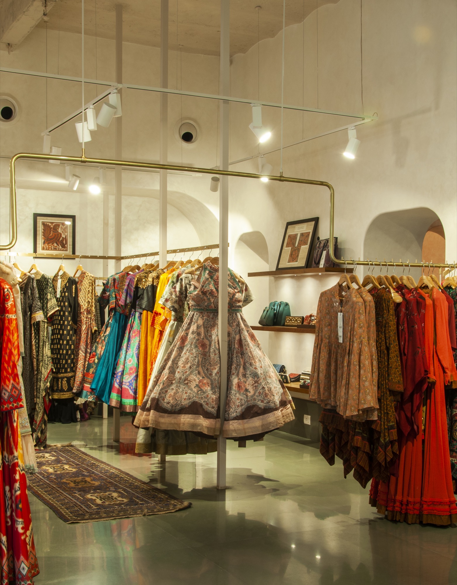 Ritu Kumar Store, Kemps corner — Retail · Restoration + Retrofitting by Studio Pomegranate