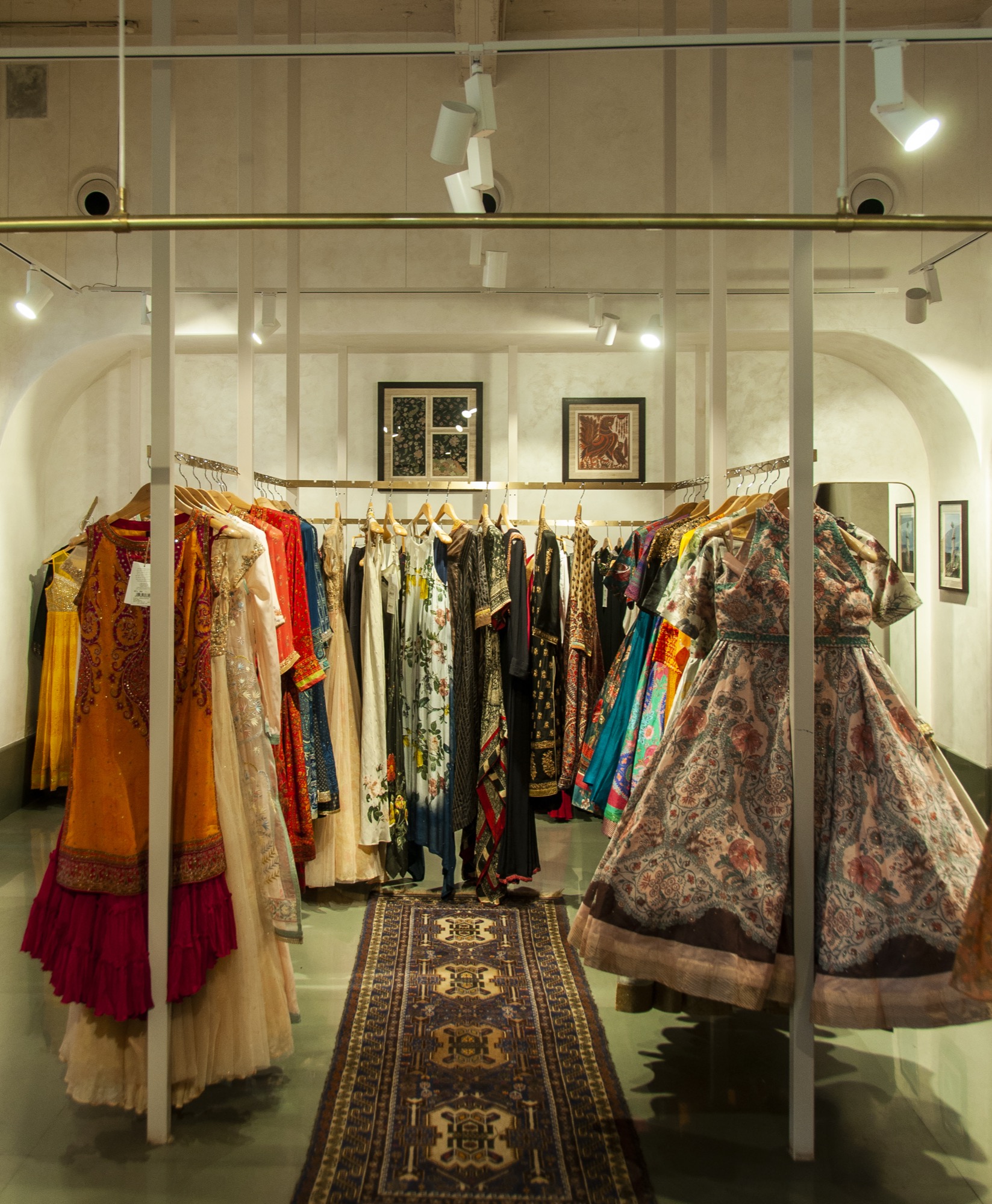 Ritu Kumar Store, Kemps corner — Retail · Restoration + Retrofitting by Studio Pomegranate