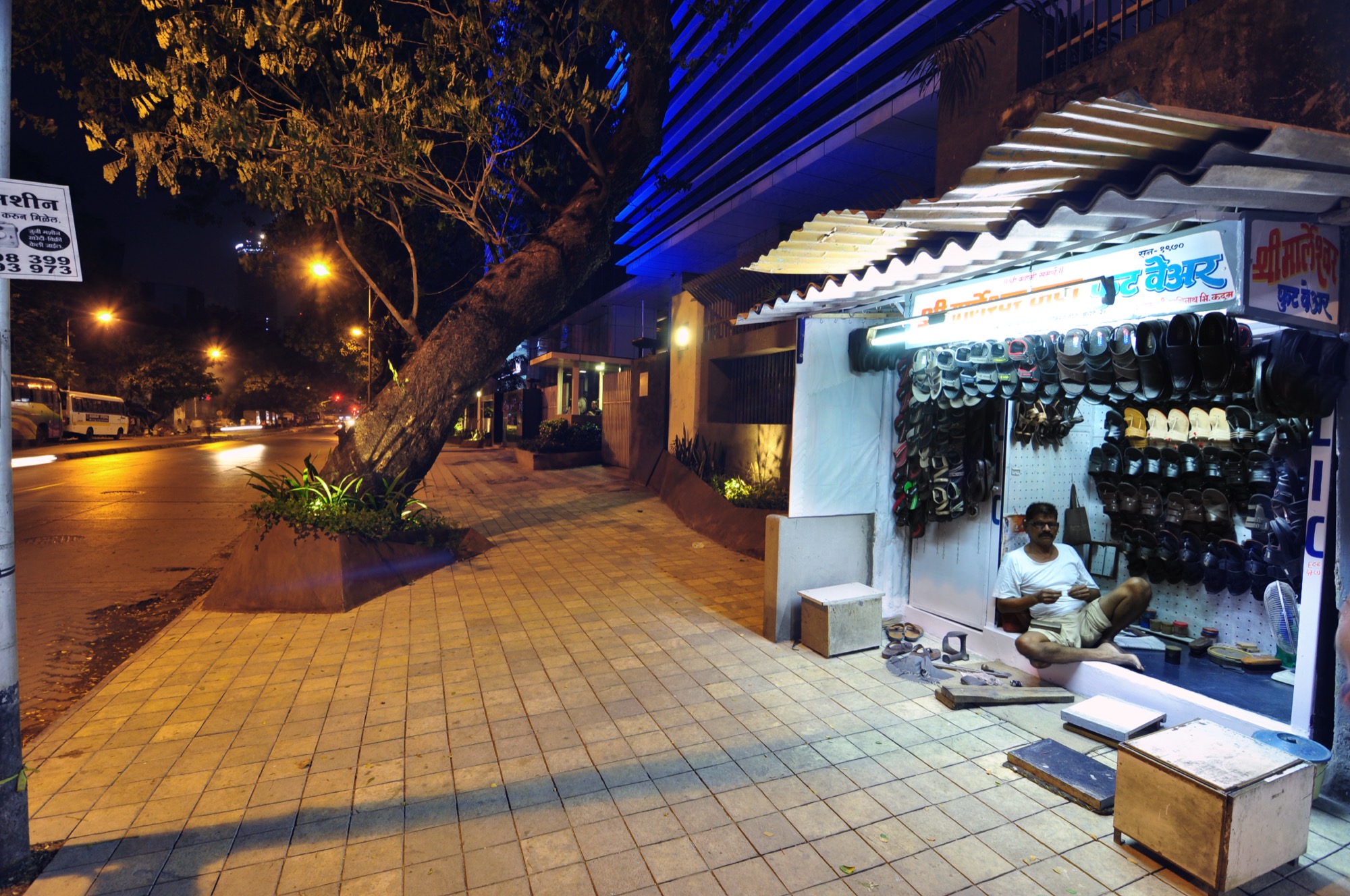 Walking space — Urban Design by Studio Pomegranate