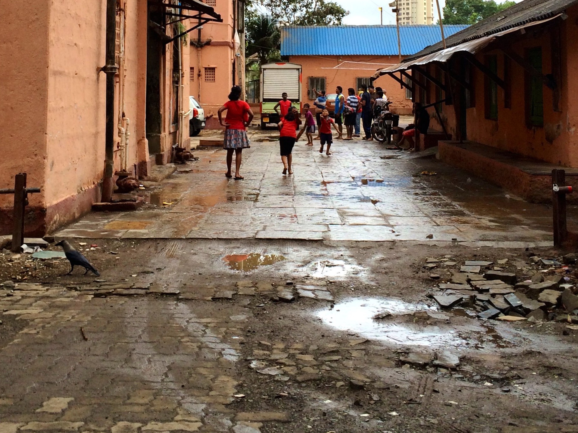 Walking spaces in Dadar — Urban Design by Studio Pomegranate