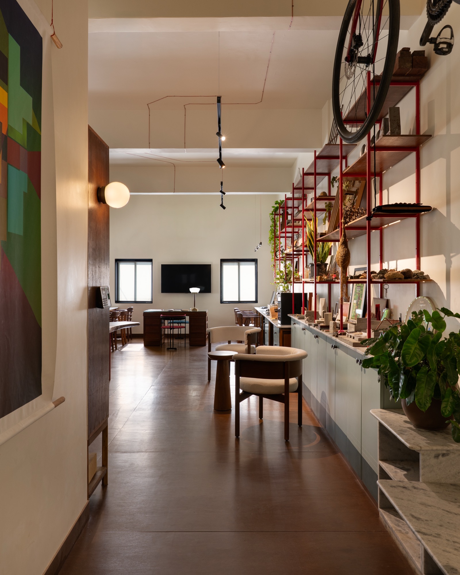 Studio Pomegranate, Mumbai — Work spaces by Studio Pomegranate