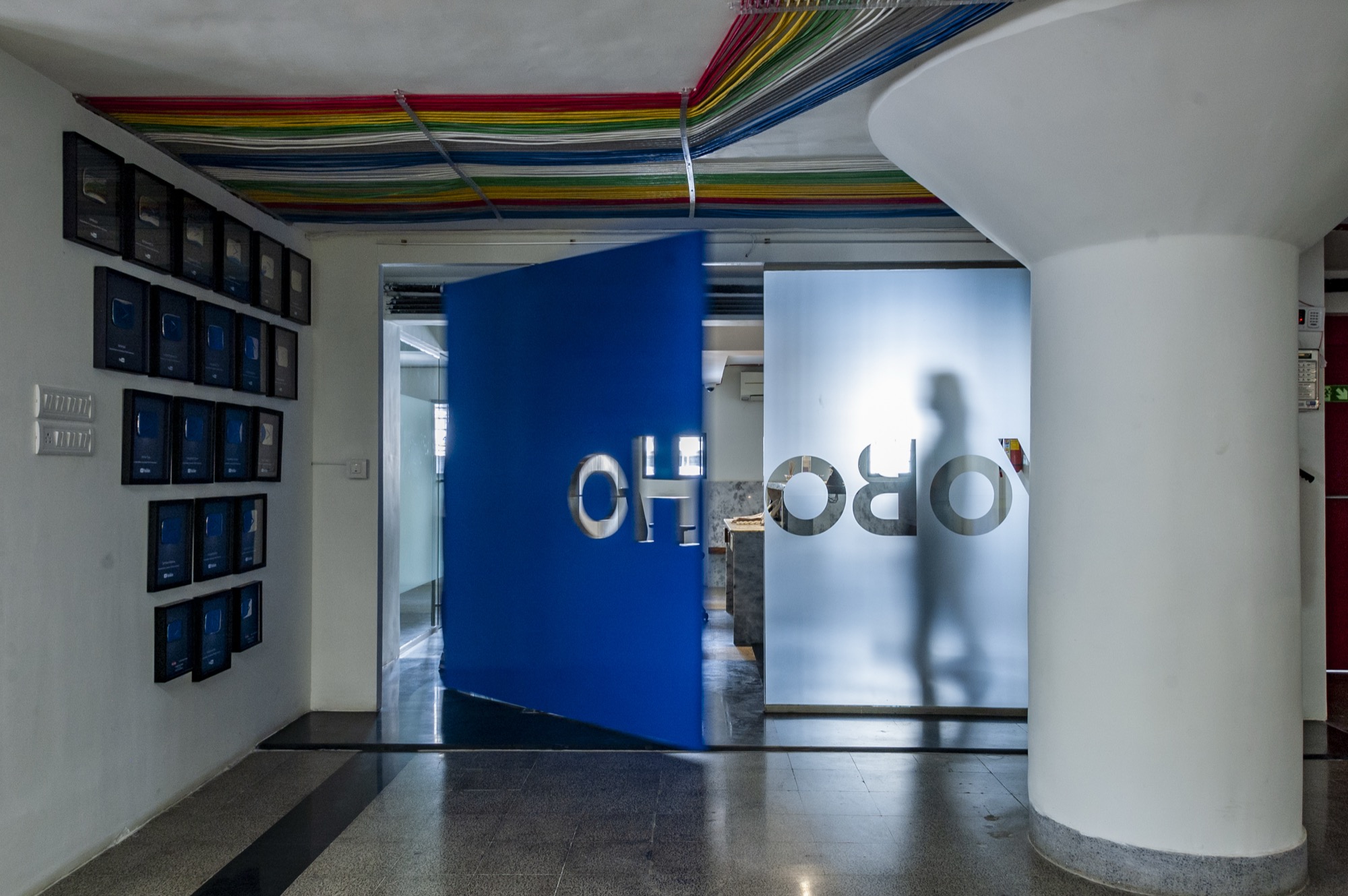 YoBoHo media office, Mumbai — Work spaces by Studio Pomegranate
